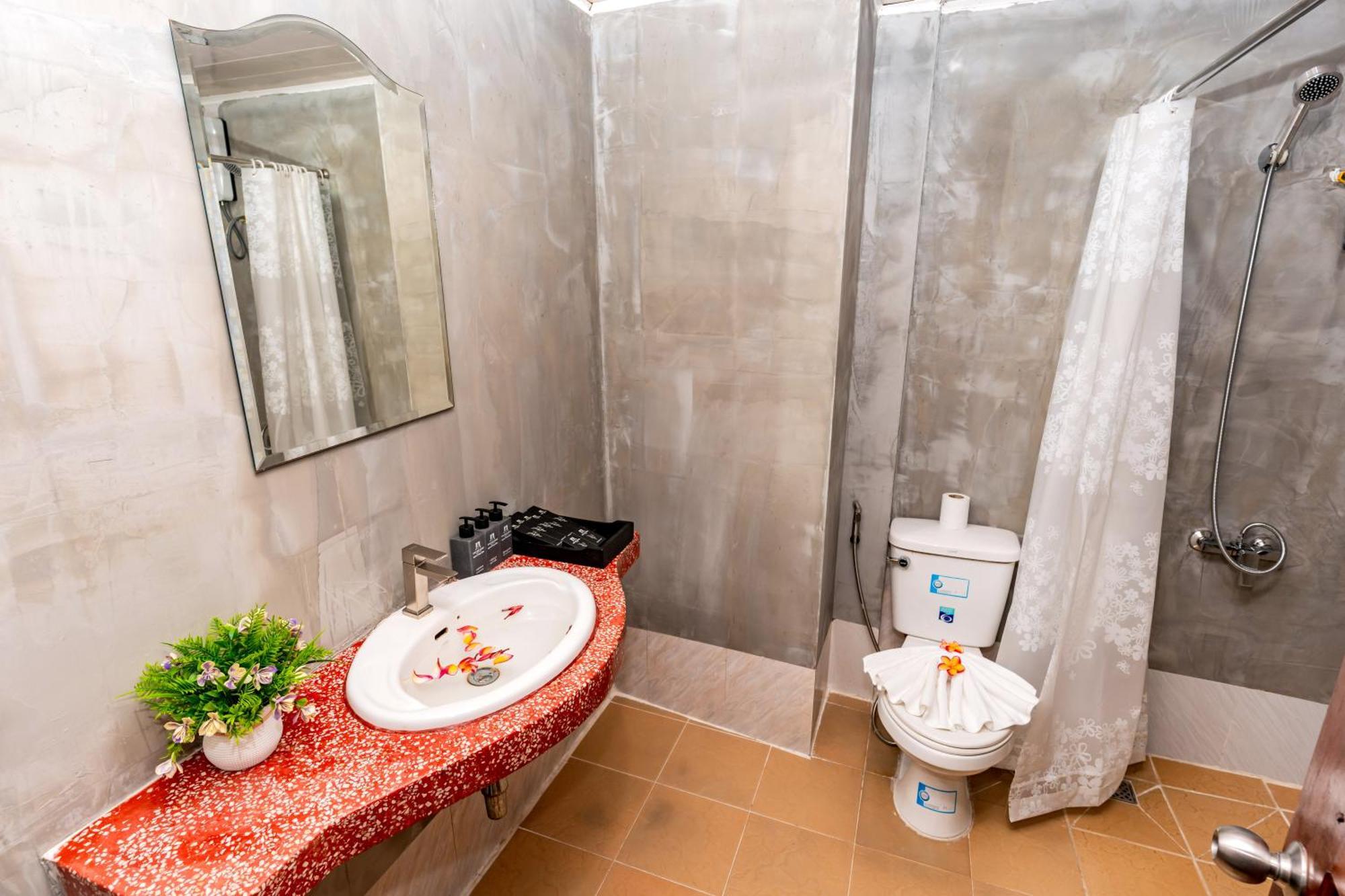 Rithy Rin Angkor Hotel Сиемрип Экстерьер фото